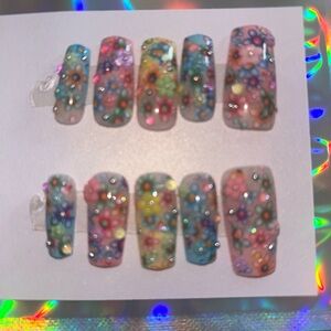 Floral Press-On Nails with Rhinestones